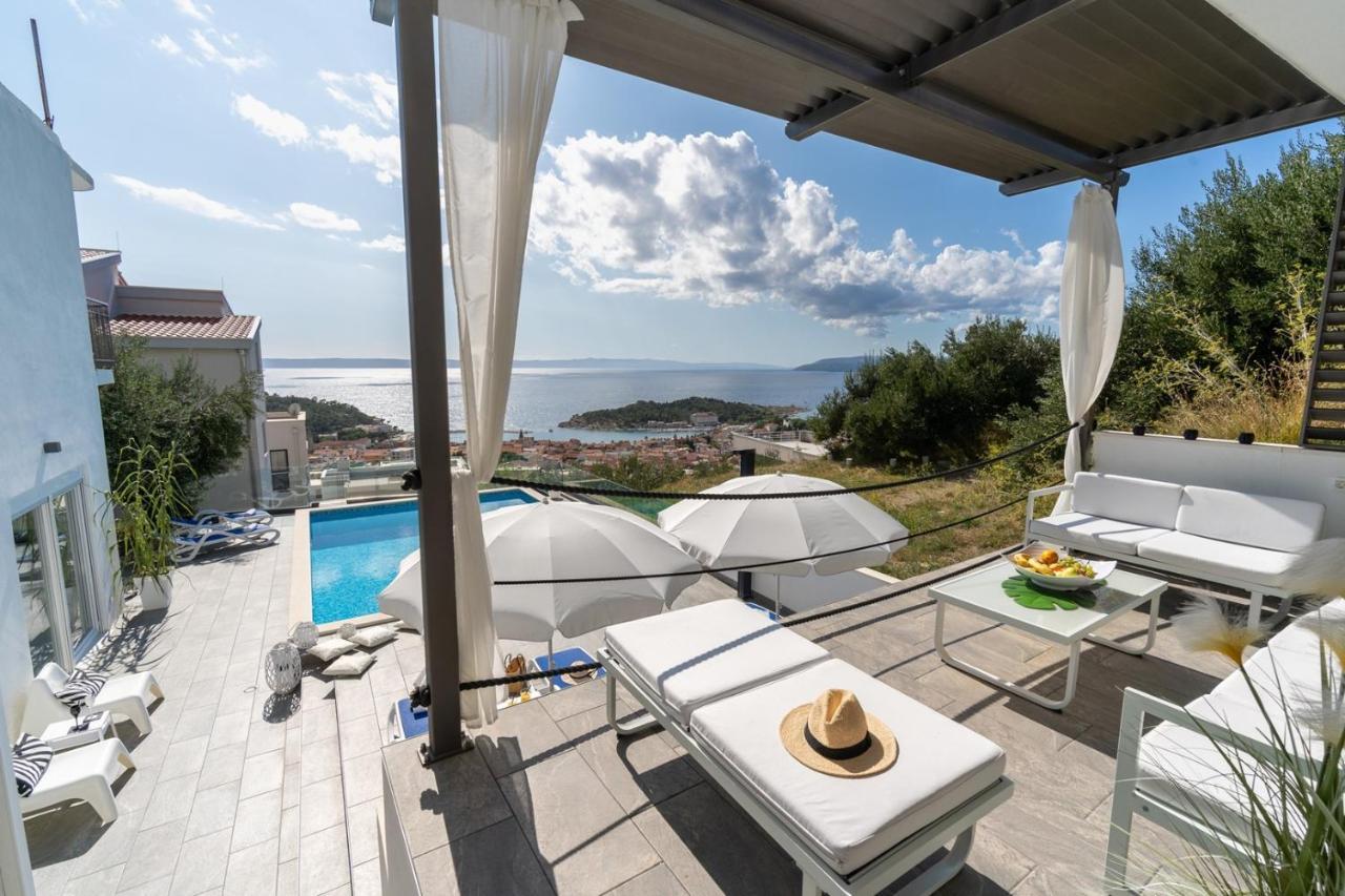 New! Lea 5-bedroom With Private Pool And Amazing Views Of And Sea *